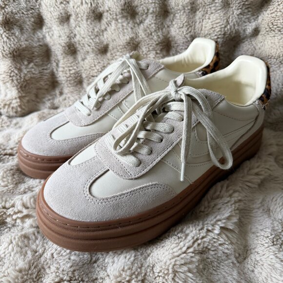 Shoes - NWOT Womens Casual Thick Sole Sneakers White Tan Leopard Size 9
